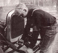 handcrank.jpg
